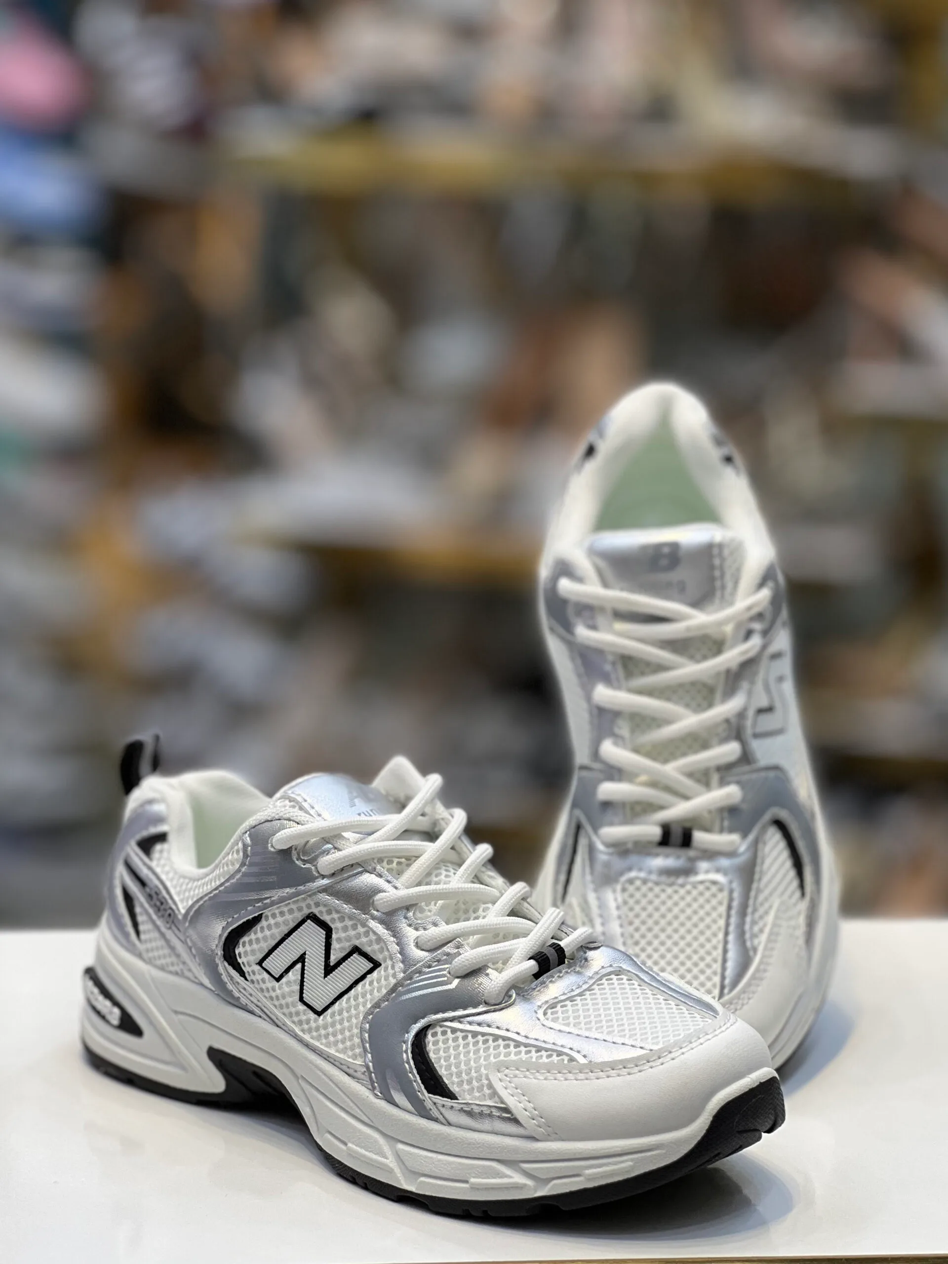 NB530 - Image 7
