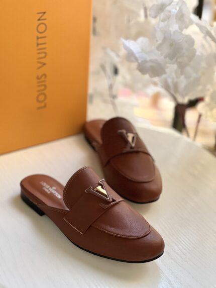 Mules Louis Vuitton